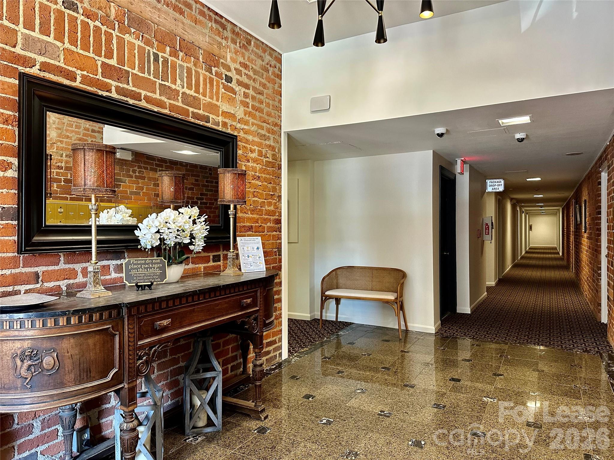229 N Poplar Street Charlotte NC 28202