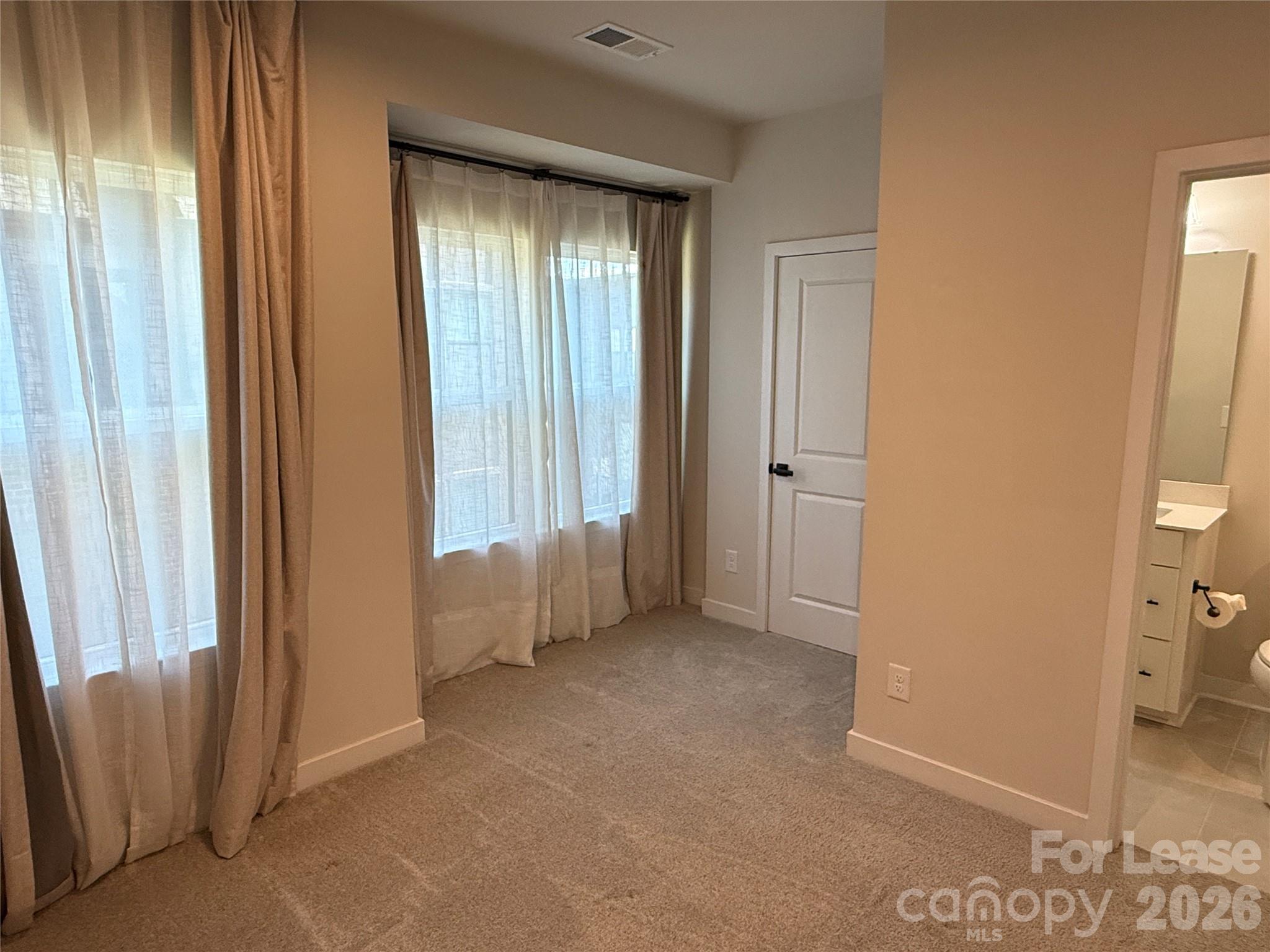 4002 Citra Lane Charlotte NC 28217