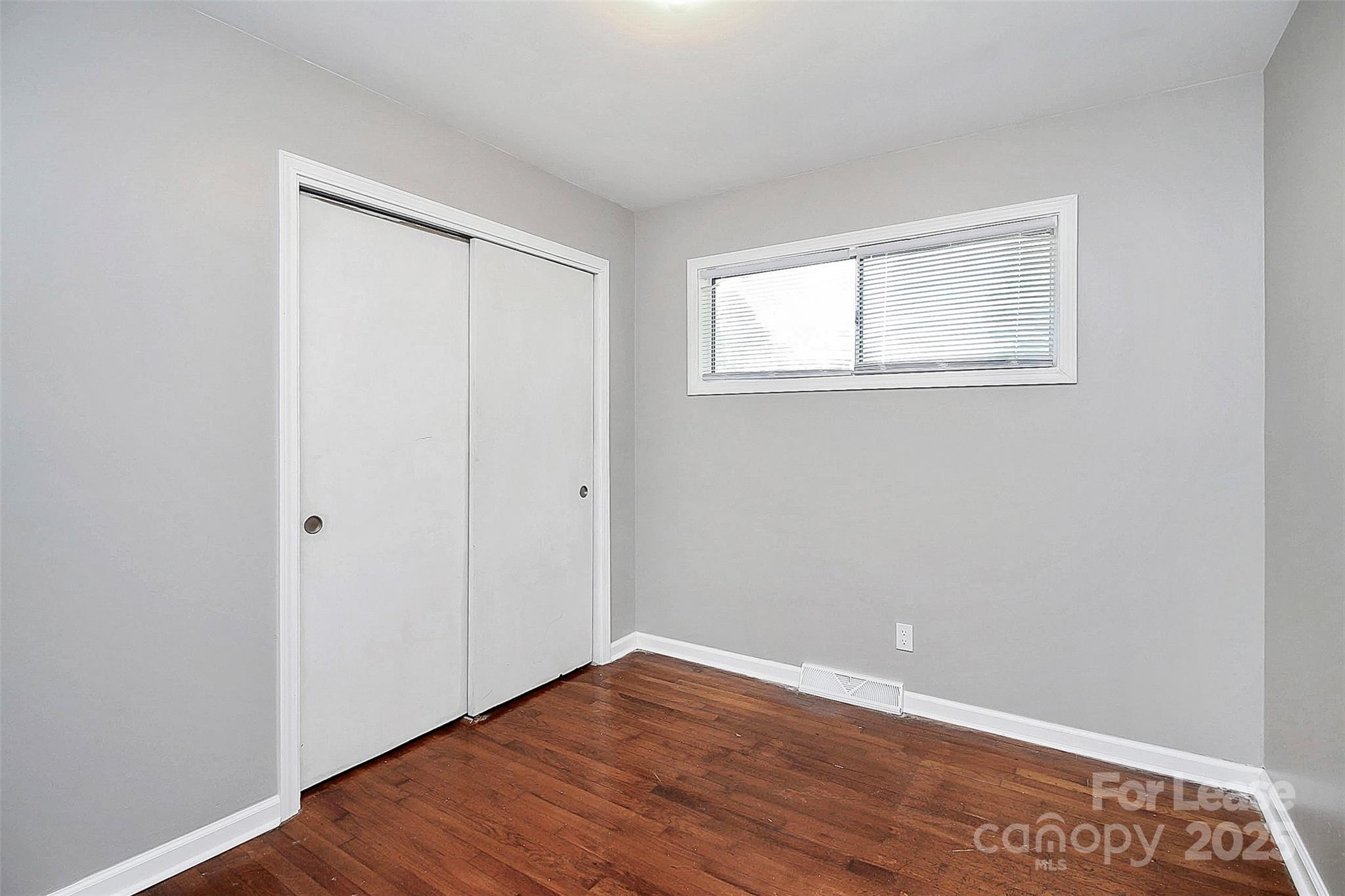 2244 English Drive Charlotte NC 28216
