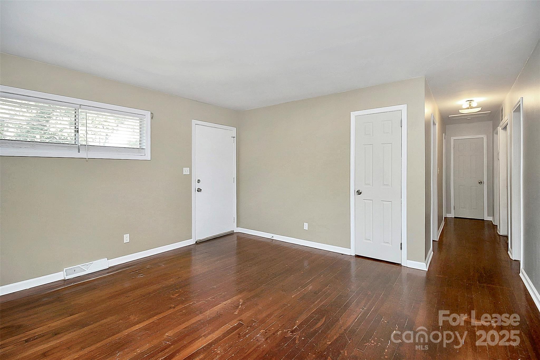 2244 English Drive Charlotte NC 28216