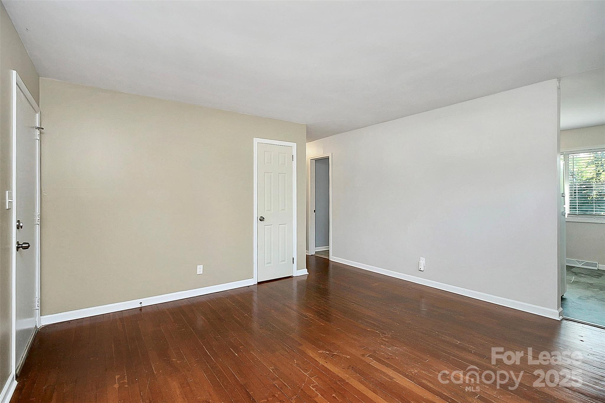 2244 English Drive Charlotte NC 28216