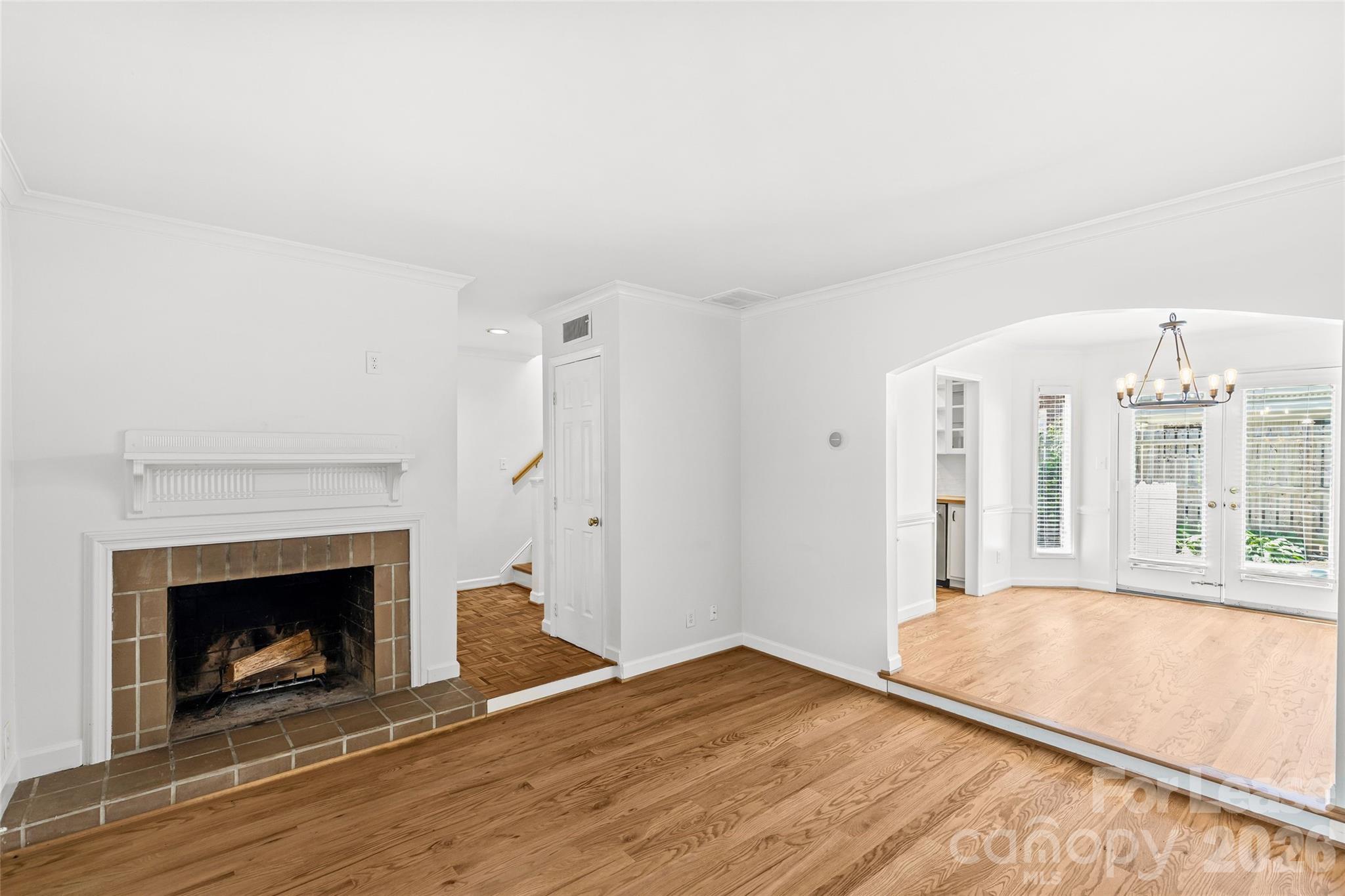 2330 Roswell Avenue Charlotte NC 28207