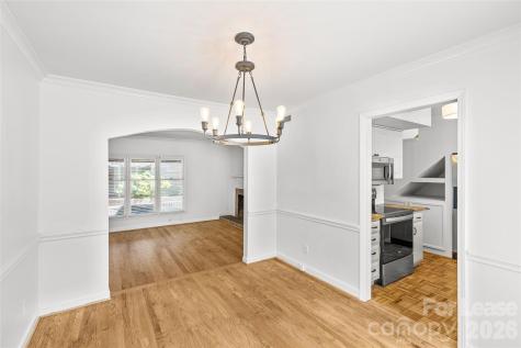 2330 Roswell Avenue Charlotte NC 28207