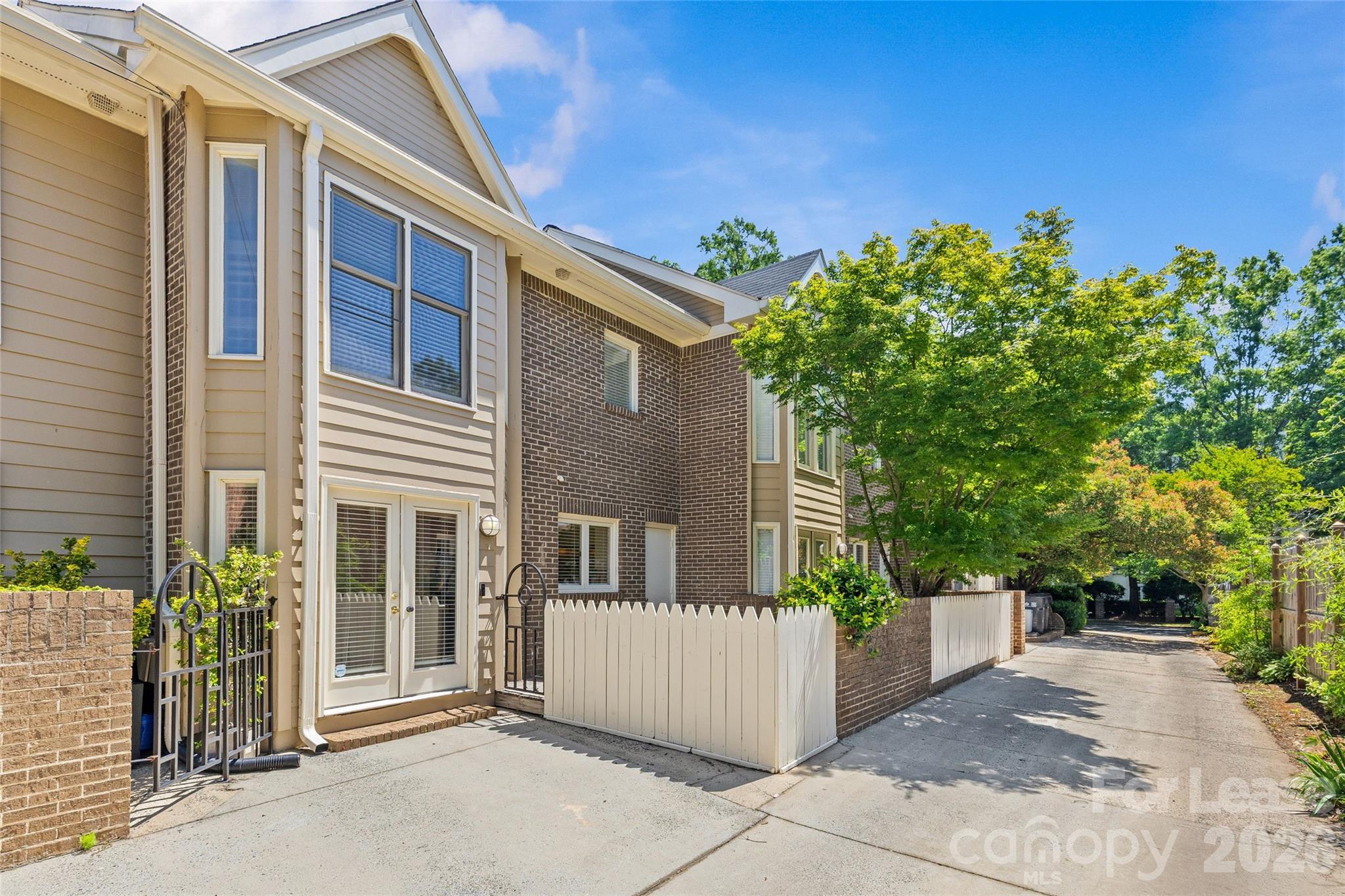 2330 Roswell Avenue Charlotte NC 28207