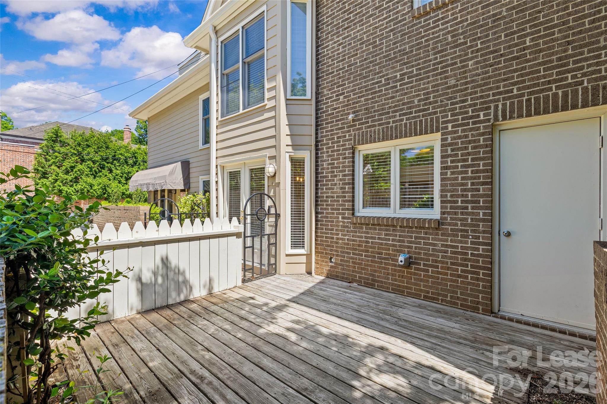 2330 Roswell Avenue Charlotte NC 28207