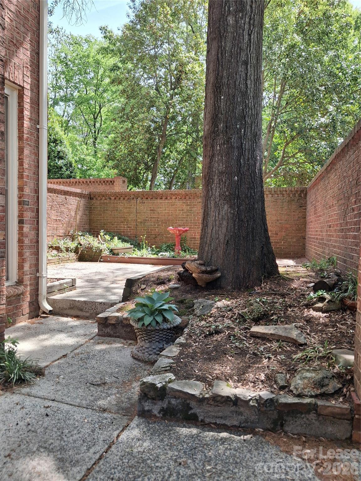 500 N Poplar Street Charlotte NC 28202