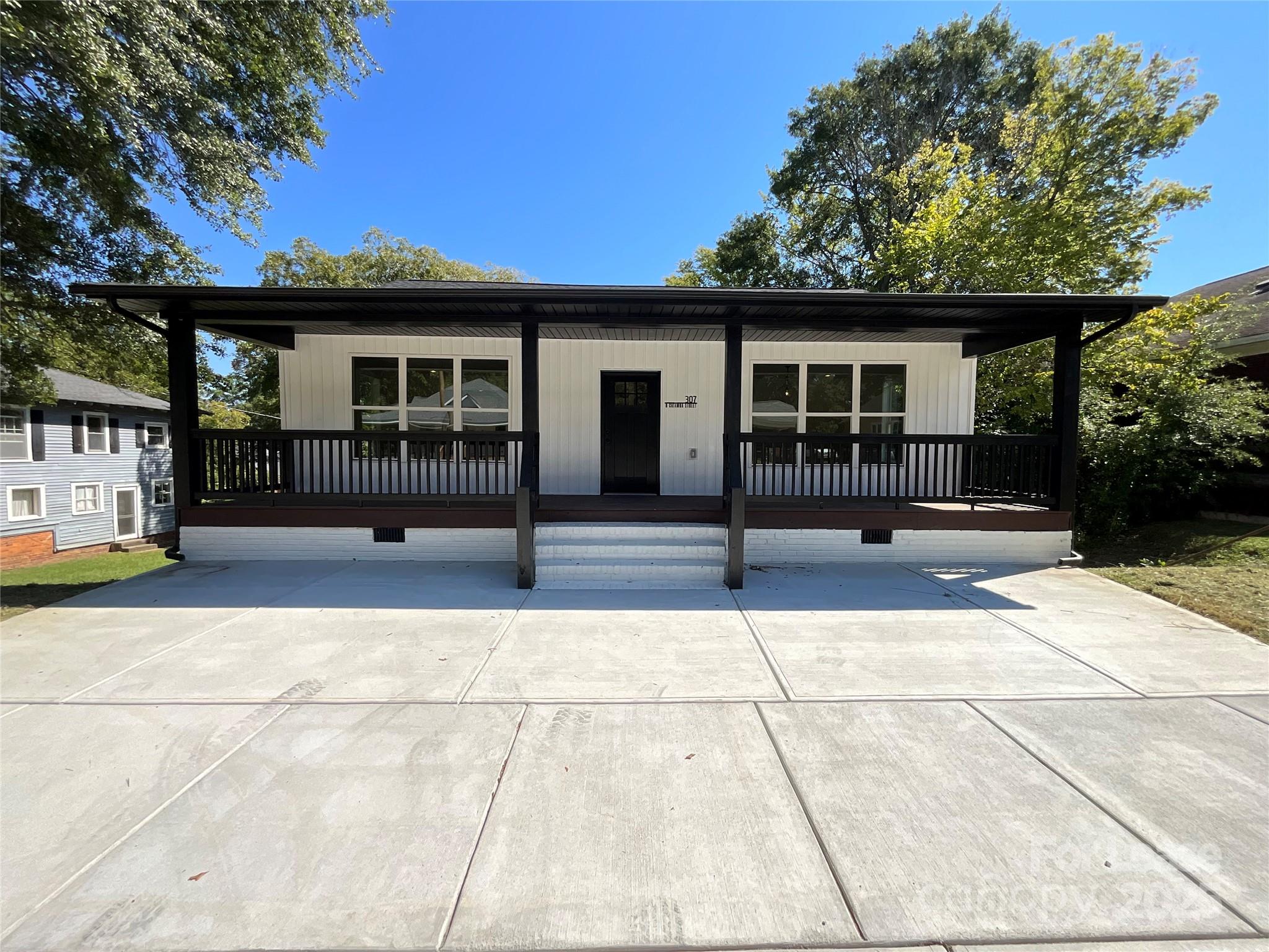 307 N Catawba Street Lancaster SC 29720