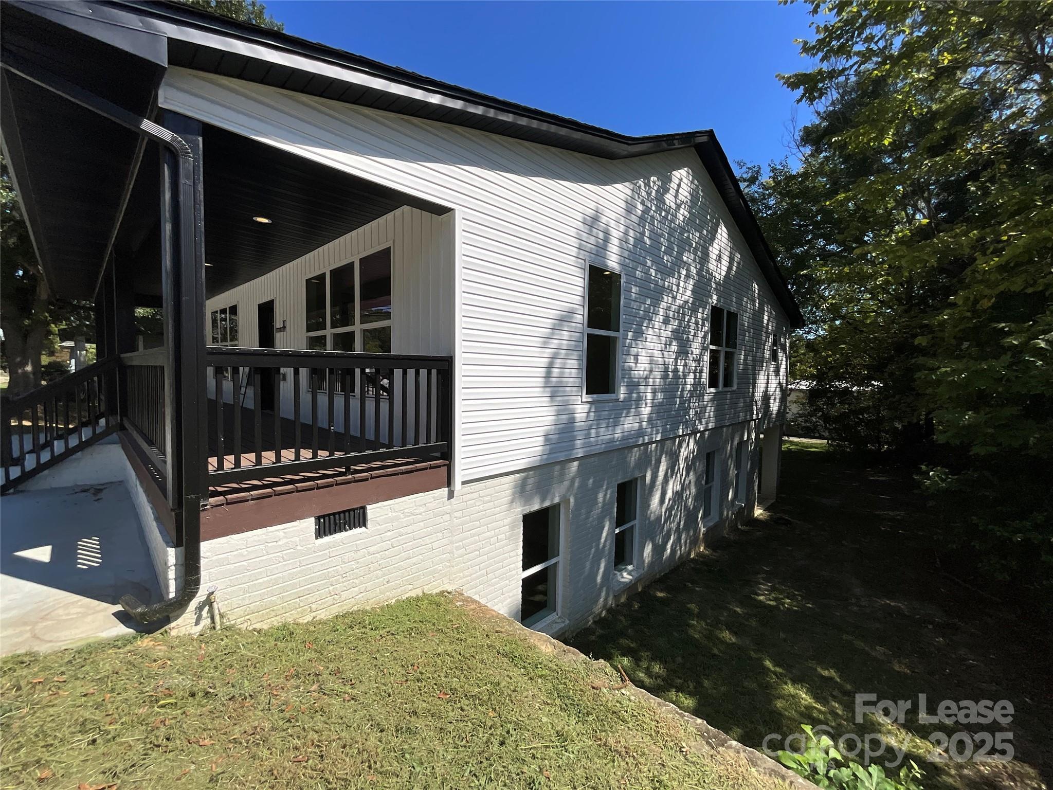 307 N Catawba Street Lancaster SC 29720