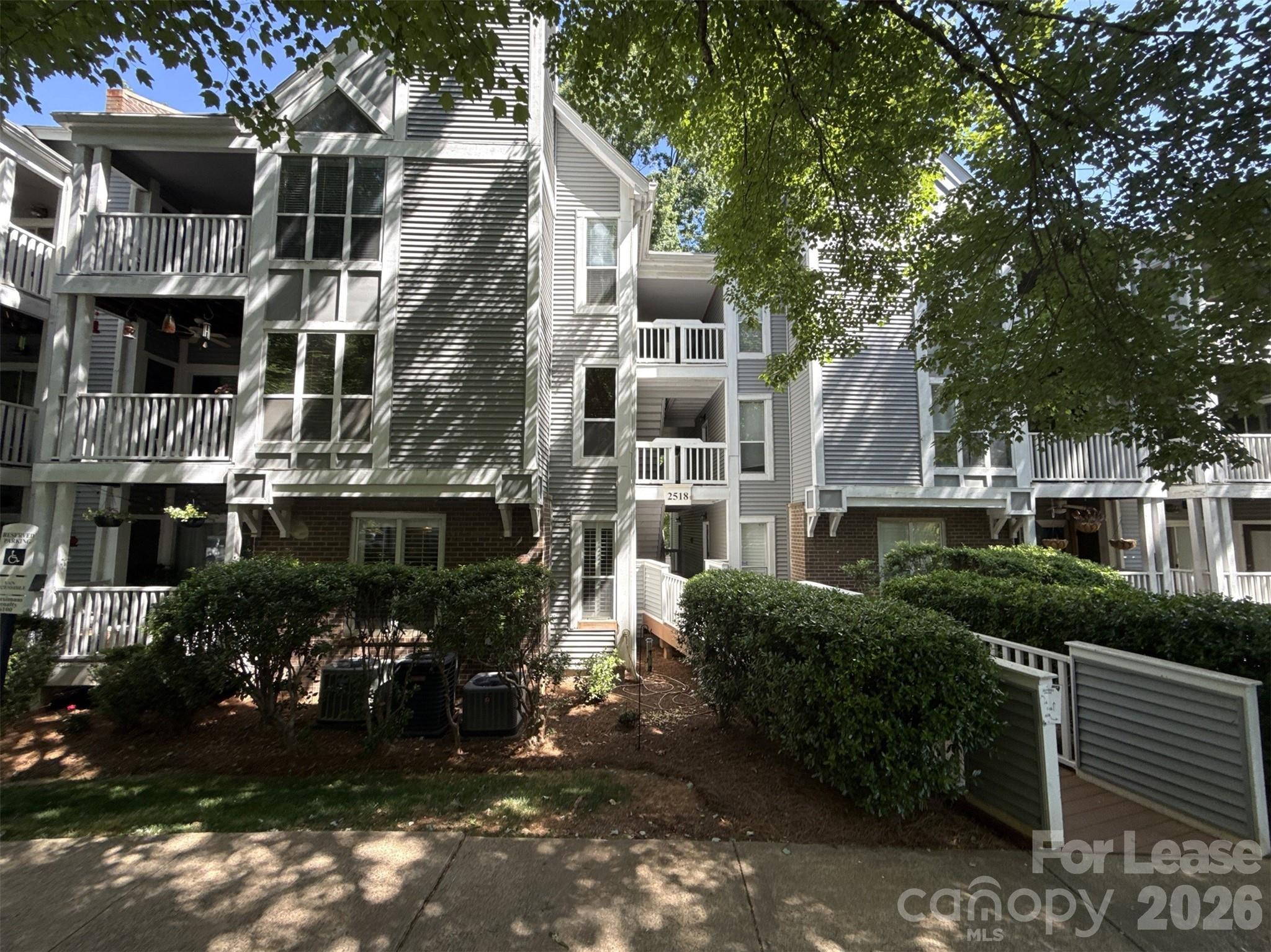 2518 Cranbrook Lane Charlotte NC 28207