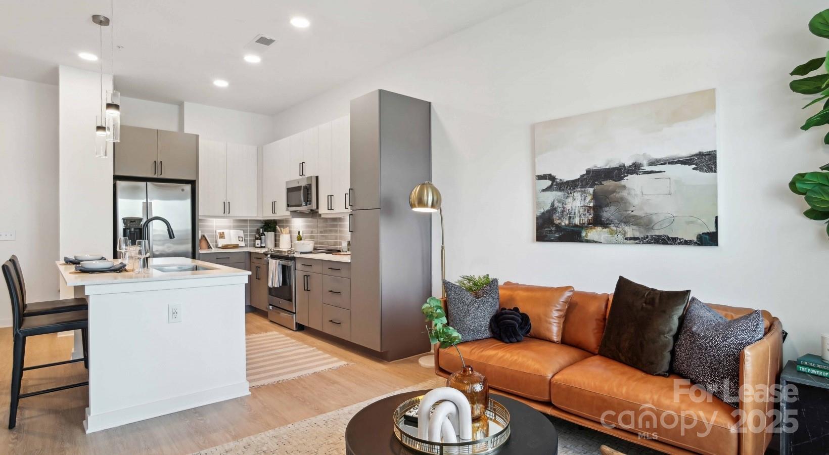 1133 Harding Place Charlotte NC 28203