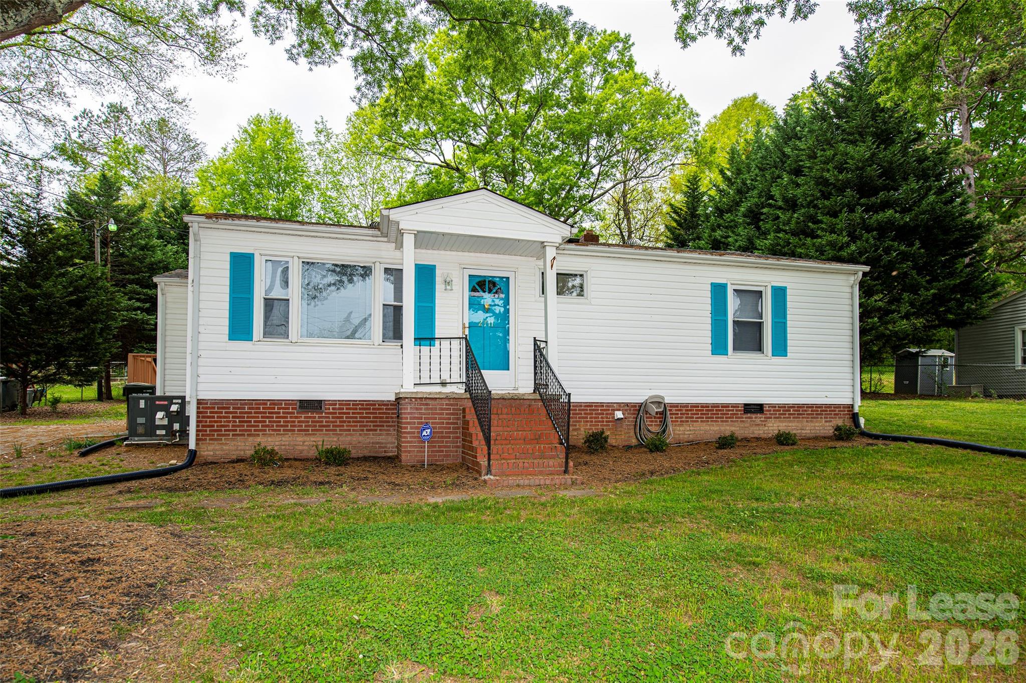 2711 Springbrook Circle Gastonia NC 28052