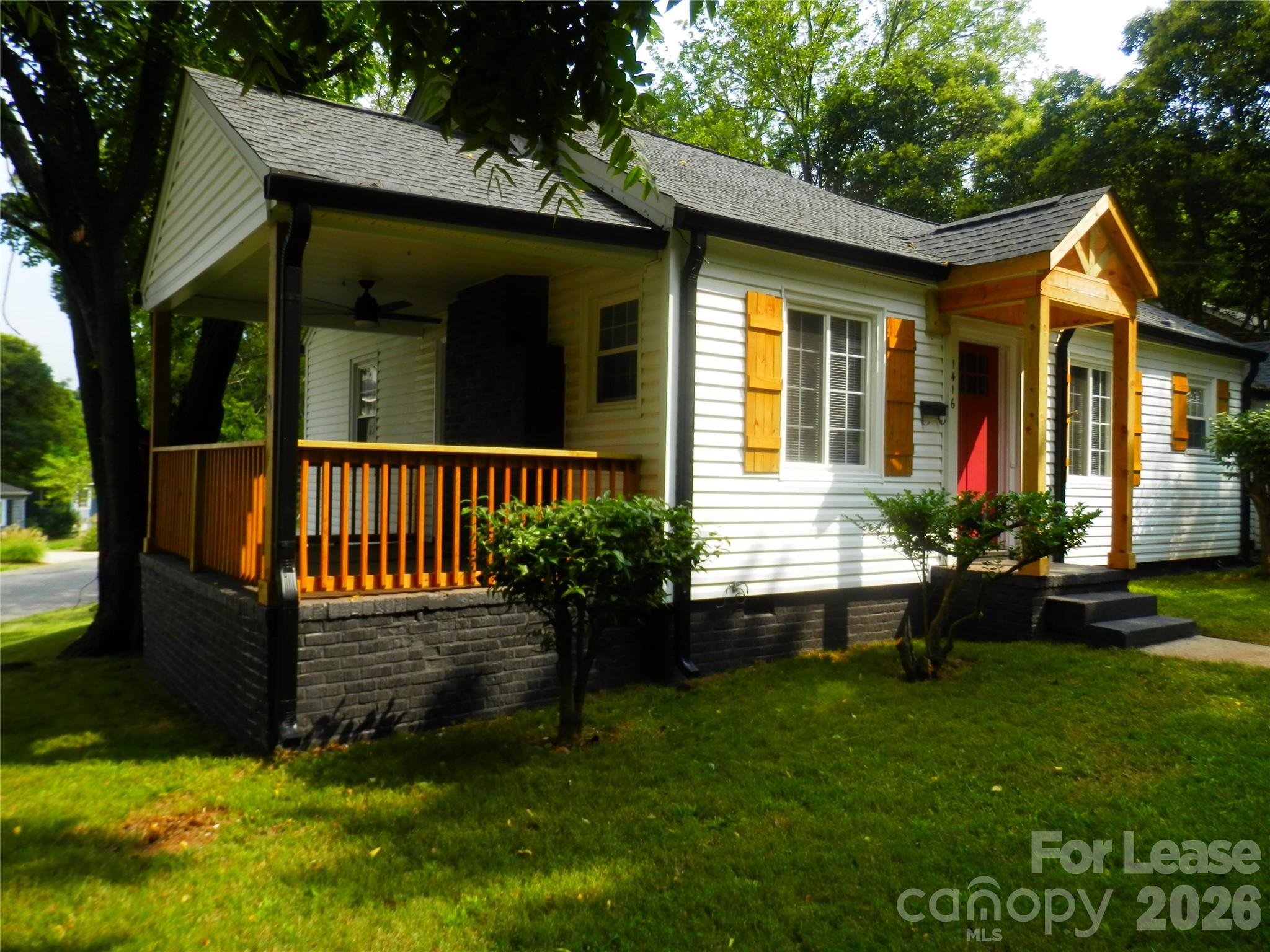 1416 Effingham Road Charlotte NC 28208