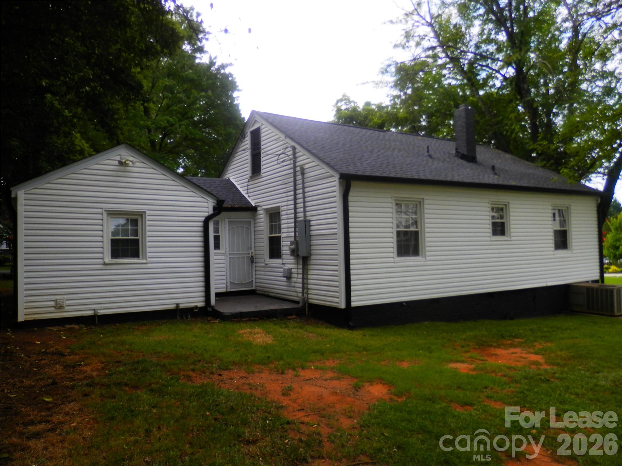 1416 Effingham Road Charlotte NC 28208