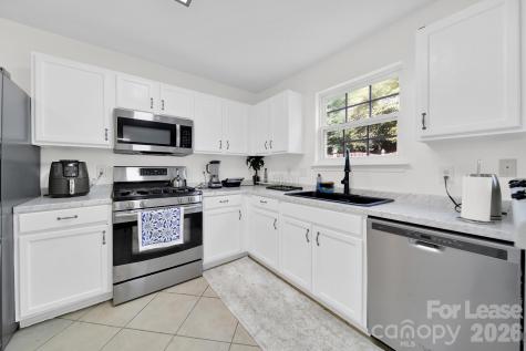 10541 Haddington Drive NW Charlotte NC 28269