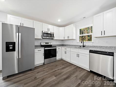 2753 34th Street Place NE Hickory NC 28601