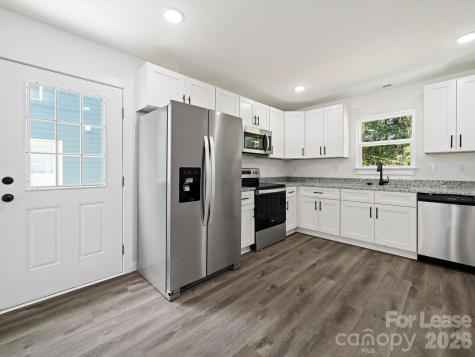 2753 34th Street Place NE Hickory NC 28601