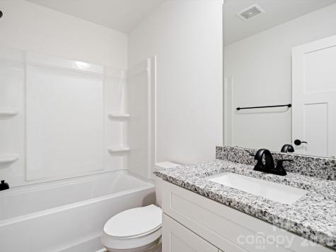 2753 34th Street Place NE Hickory NC 28601