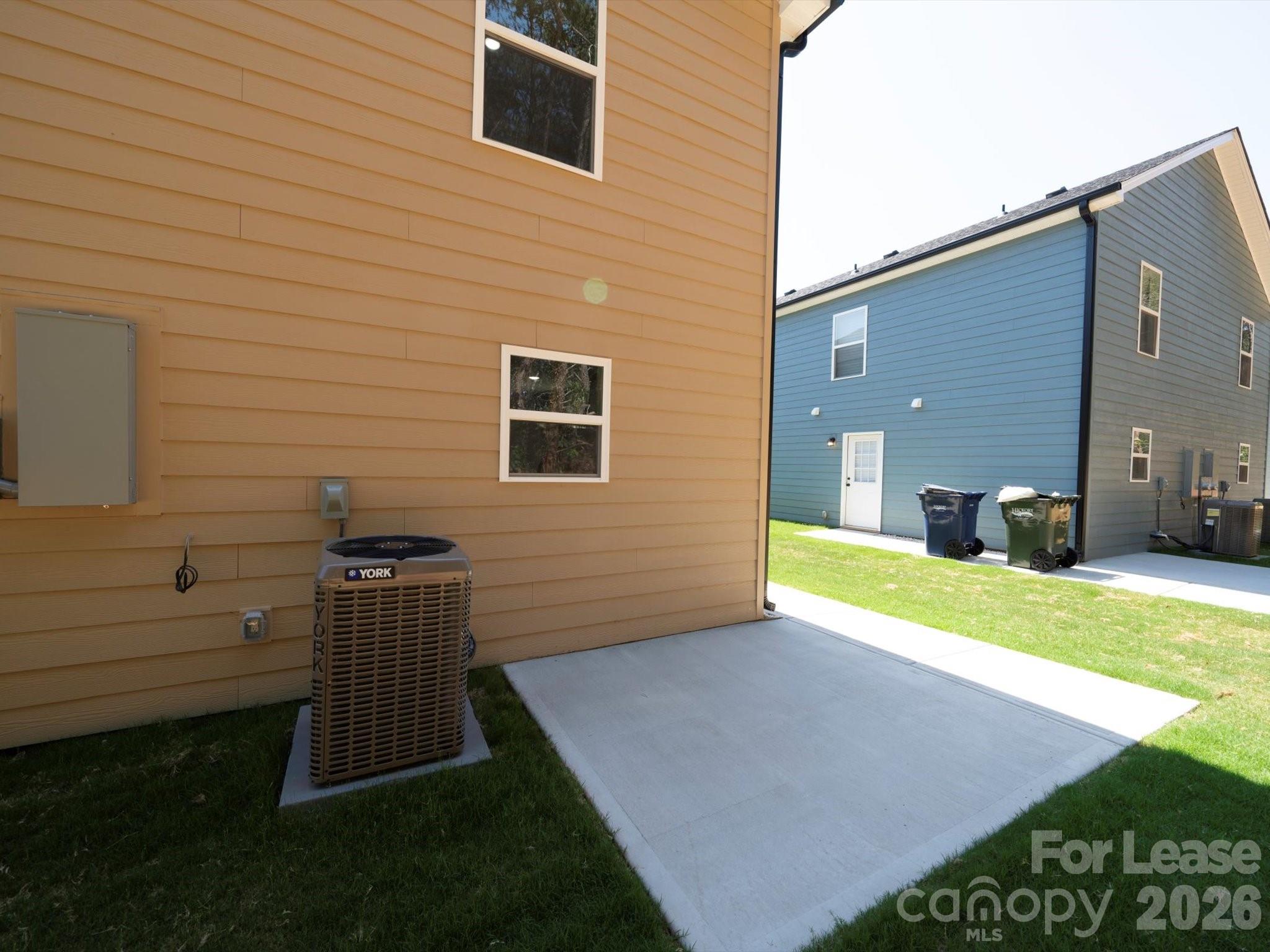 2753 34th Street Place NE Hickory NC 28601