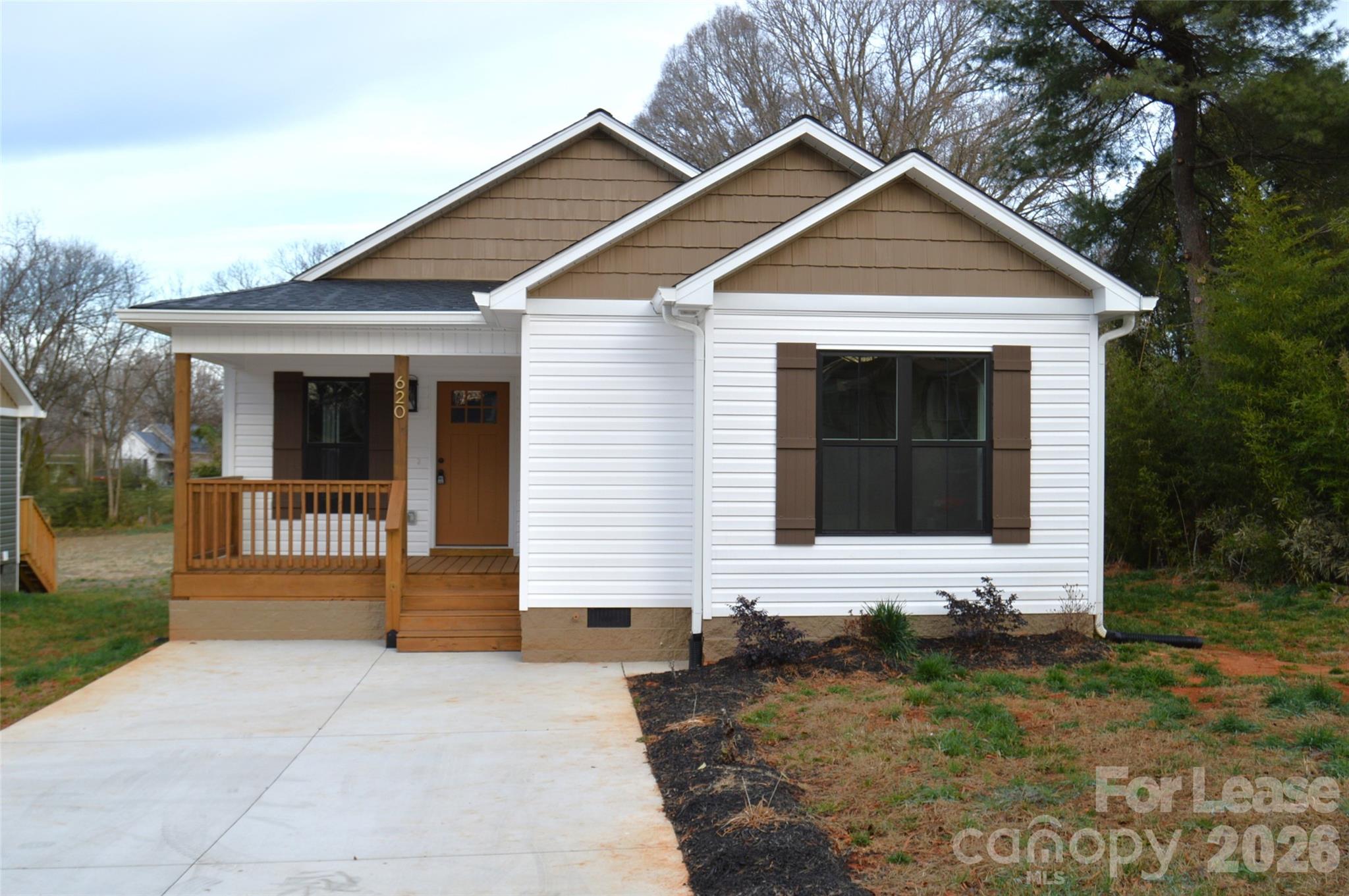 620 W Bell Street Statesville NC 28677