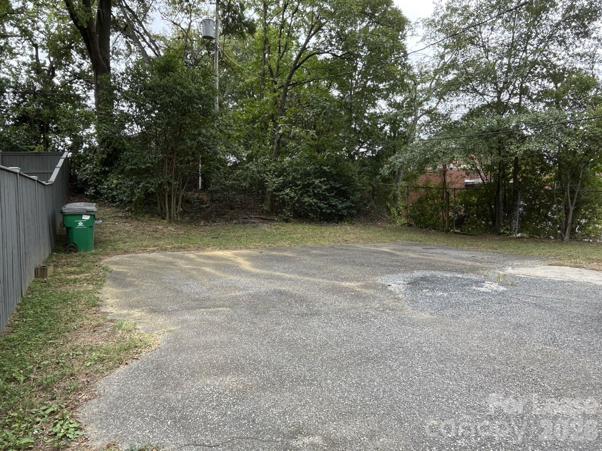 421 W Kingston Avenue Charlotte NC 28203