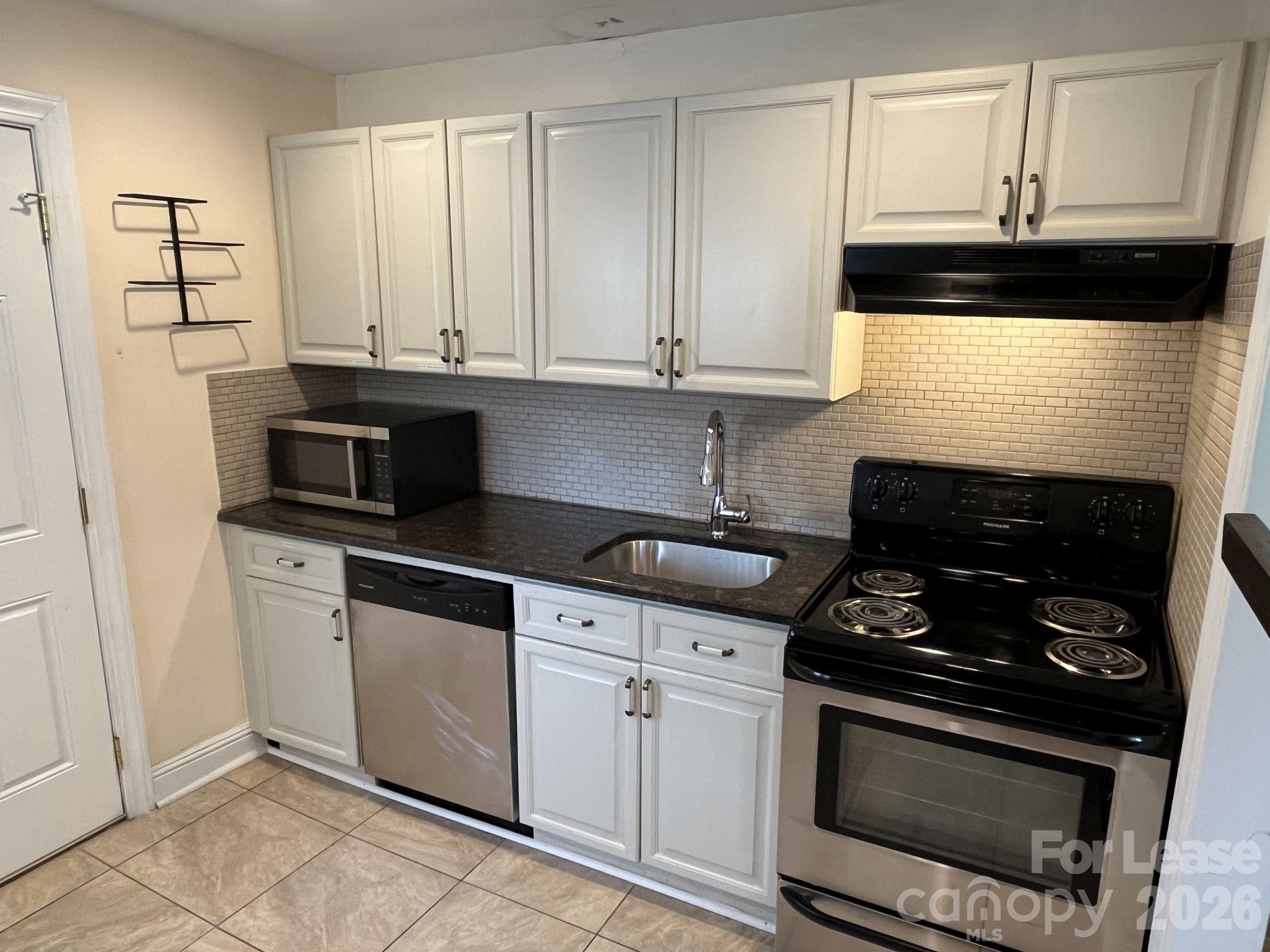 421 W Kingston Avenue Charlotte NC 28203