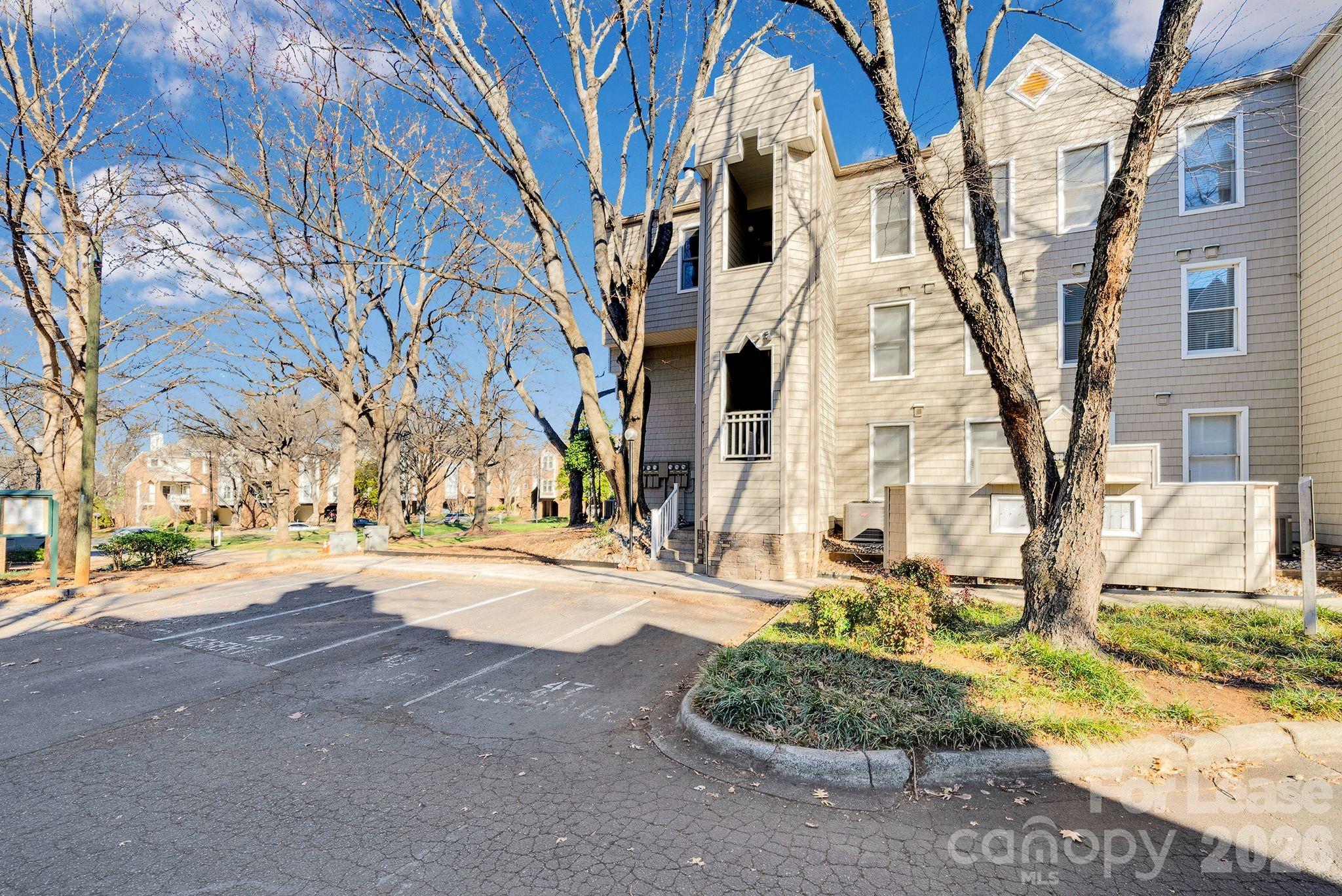 300 S Cedar Street Charlotte NC 28202