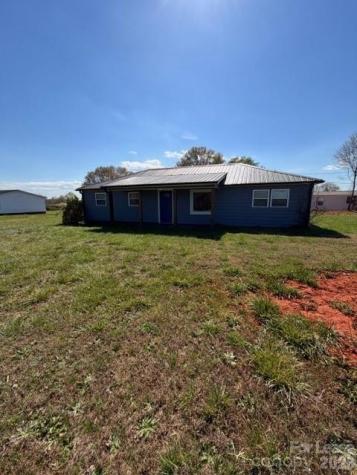 2387 Peeler Street Vale NC 28168