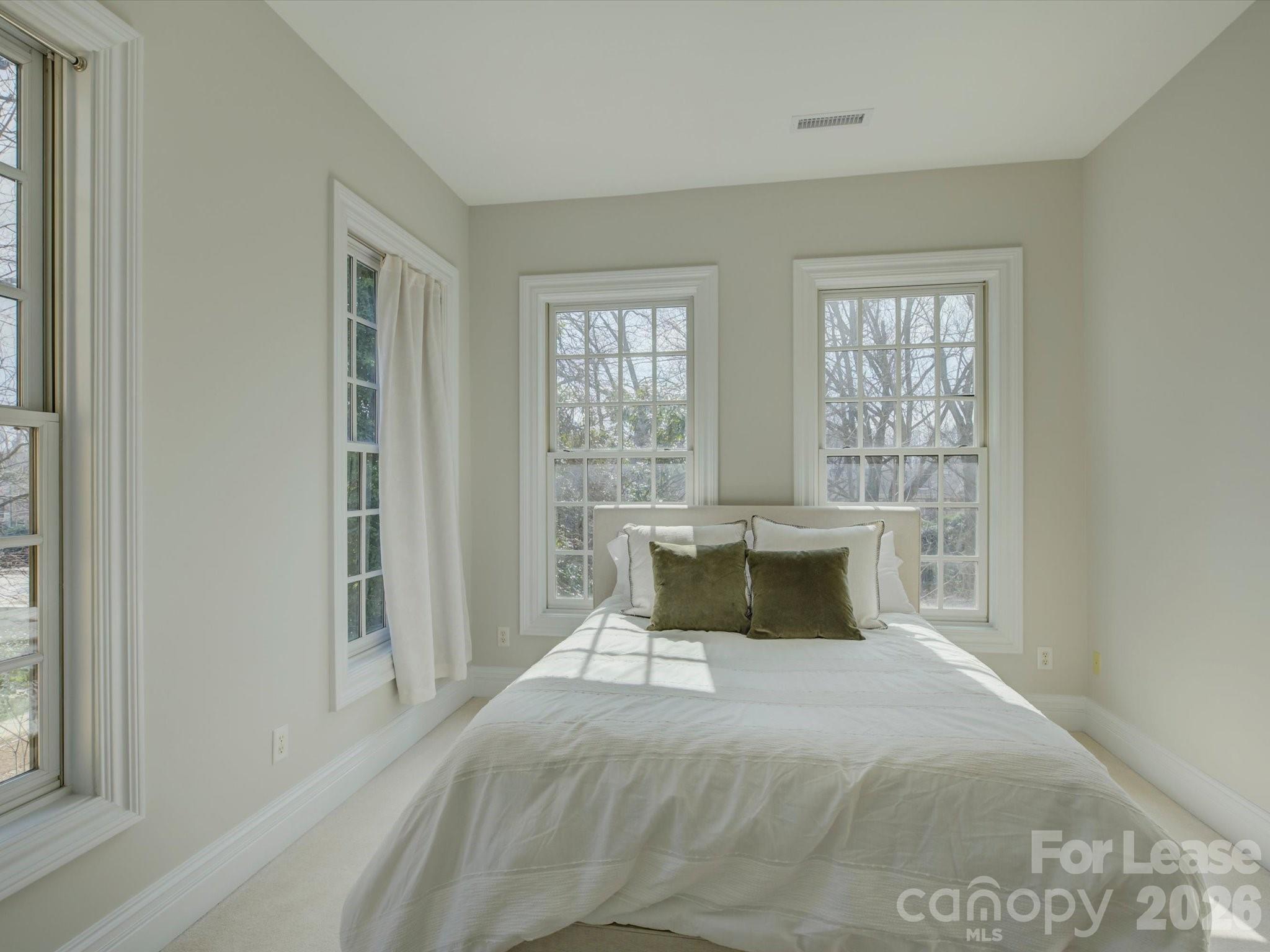 3278 Park Road Charlotte NC 28209