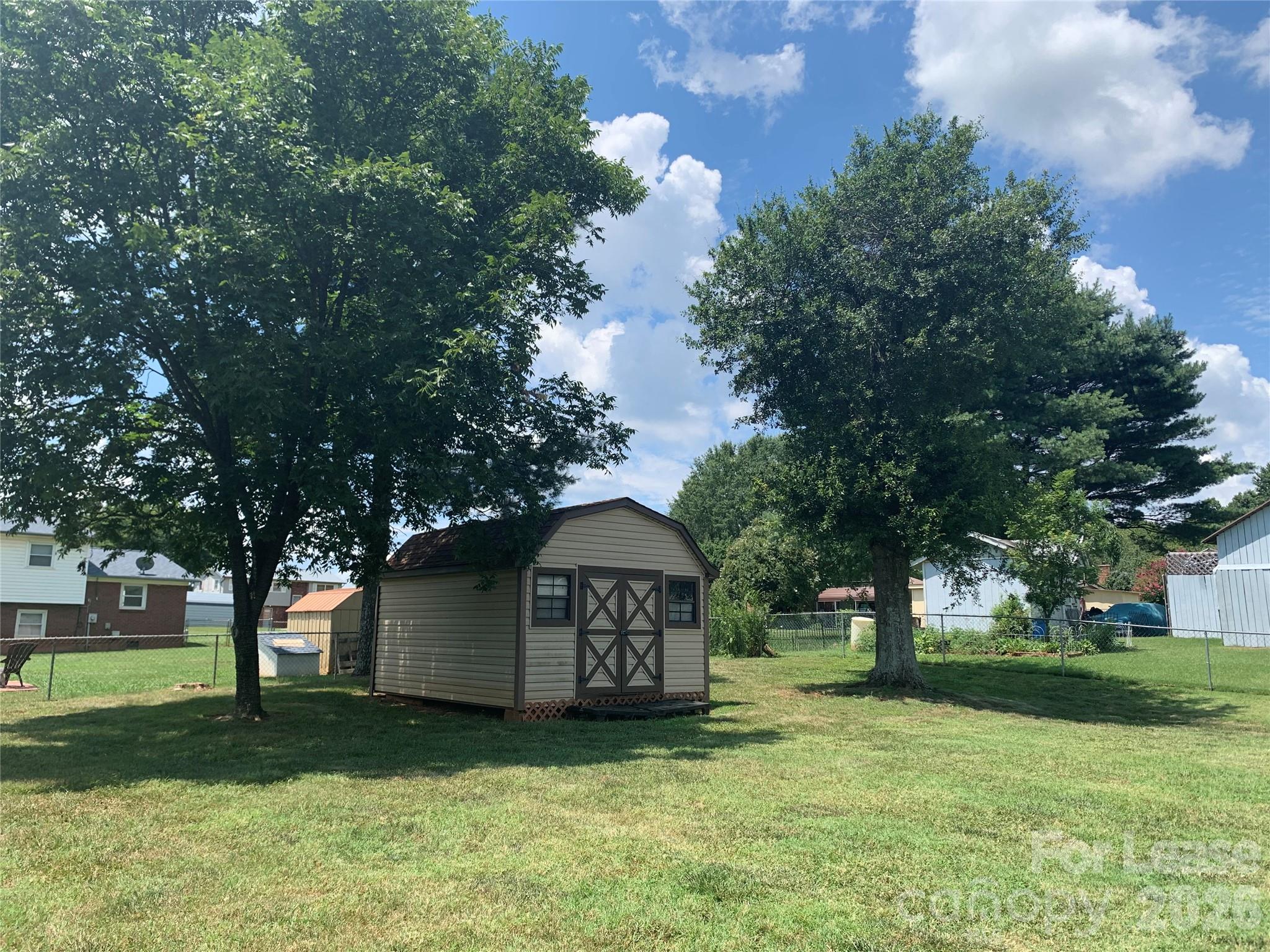 2995 Wonderland Lane Conover NC 28613
