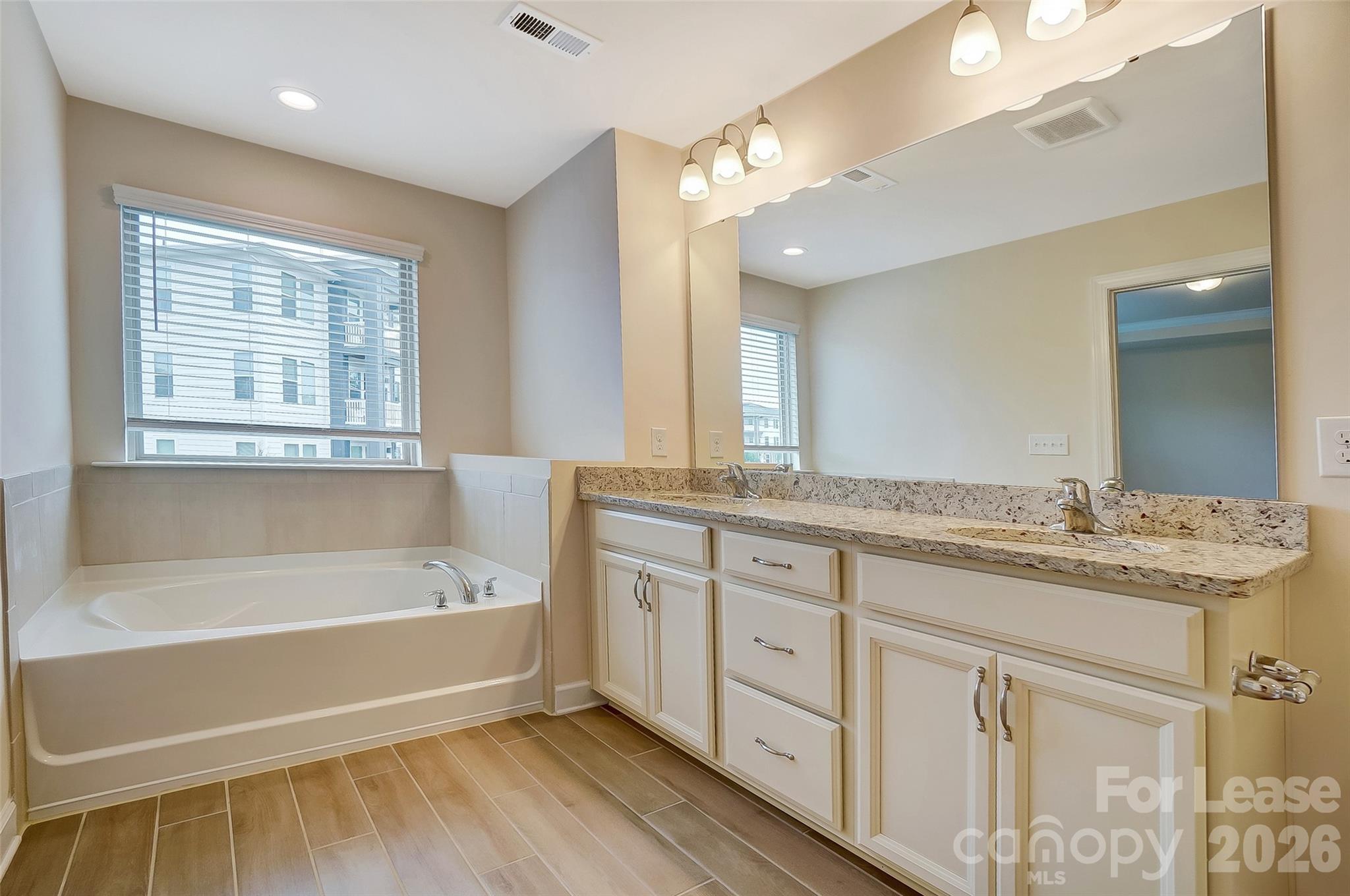 5822 Clan Maclaine Drive Charlotte NC 28278