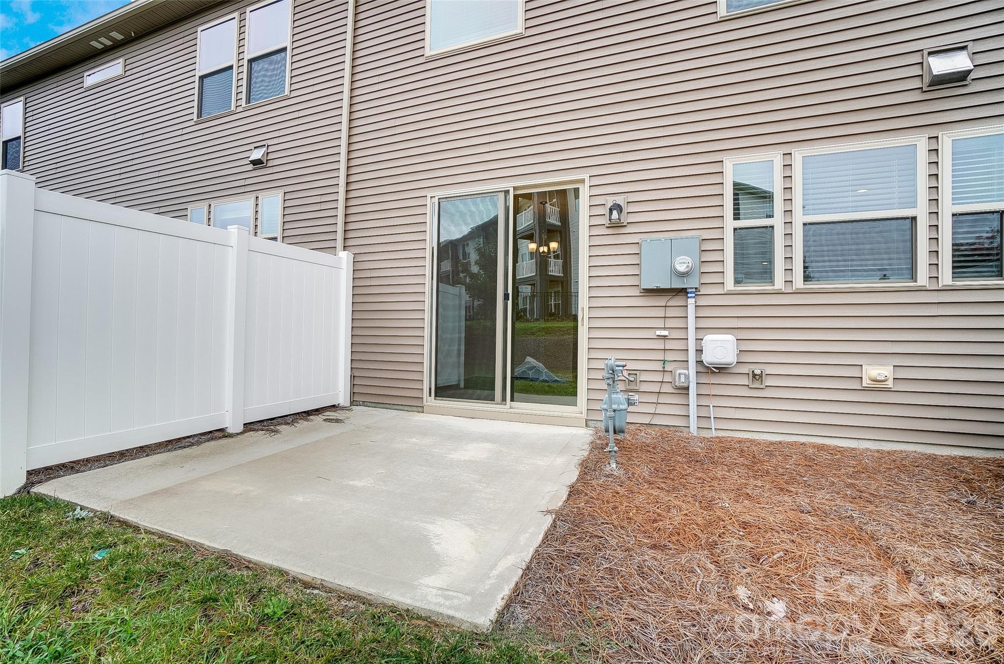 5822 Clan Maclaine Drive Charlotte NC 28278