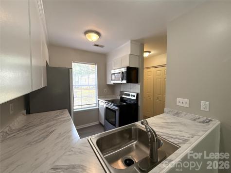 4042 Briarhill Drive Charlotte NC 28215