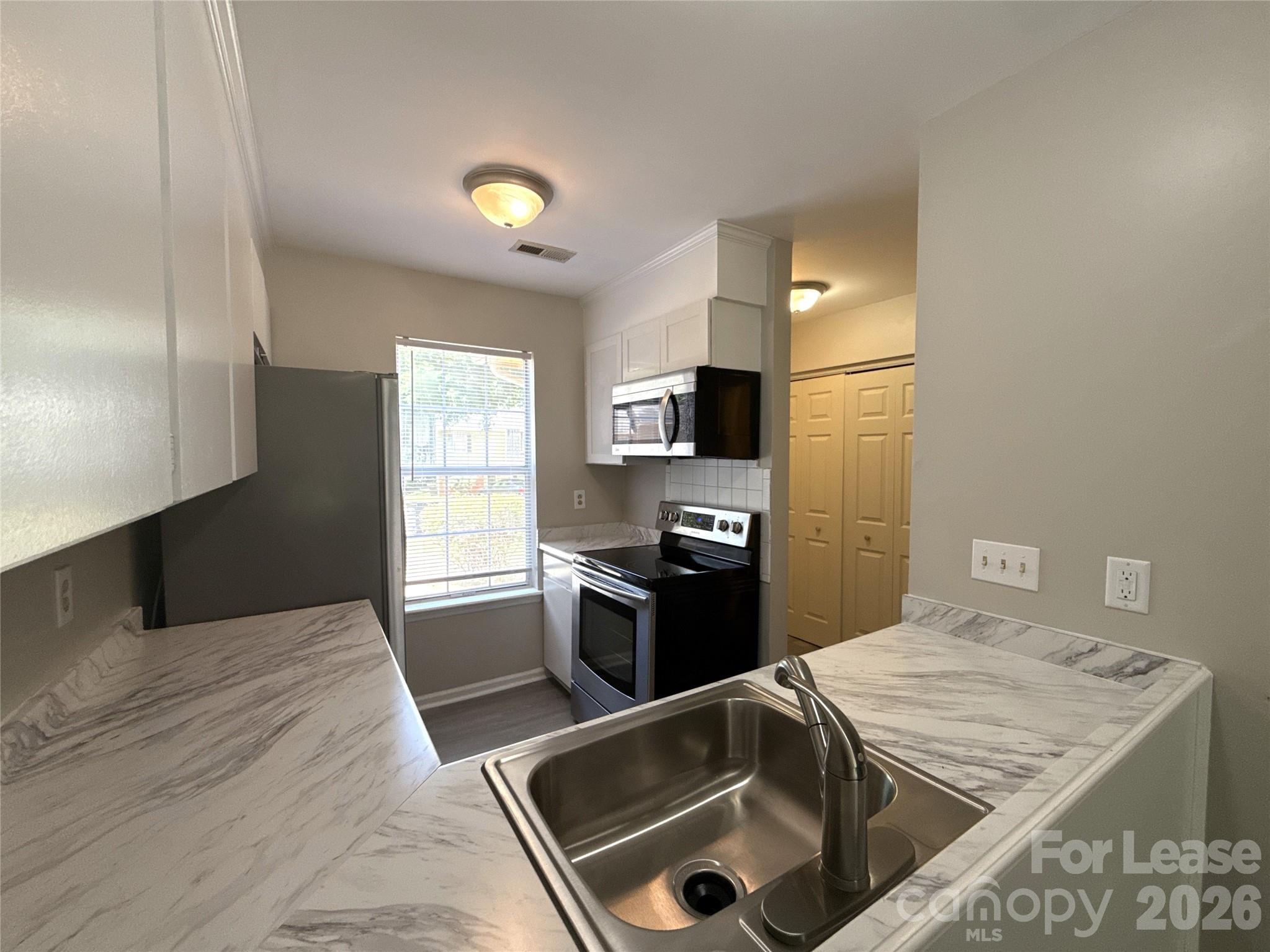4042 Briarhill Drive Charlotte NC 28215