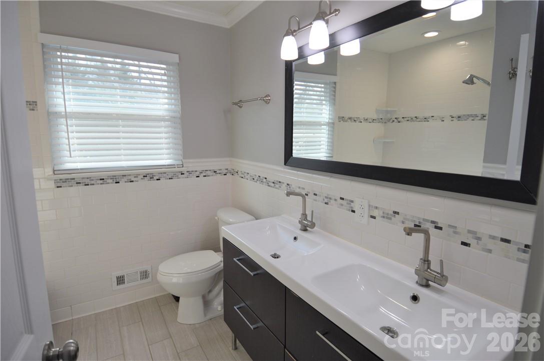 1020 Montford Drive Charlotte NC 28209