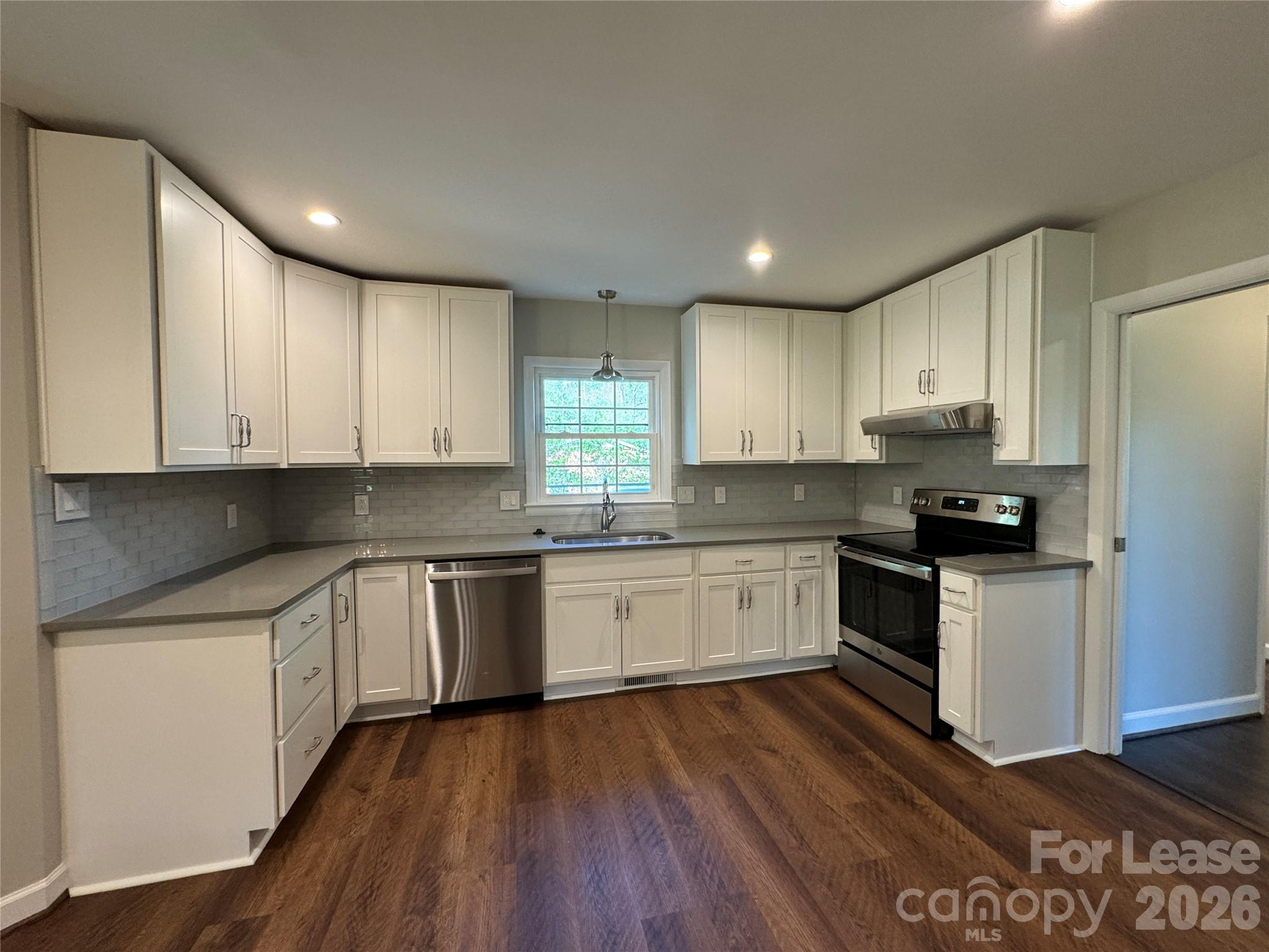 1002 S Main Street Mount Holly NC 28120