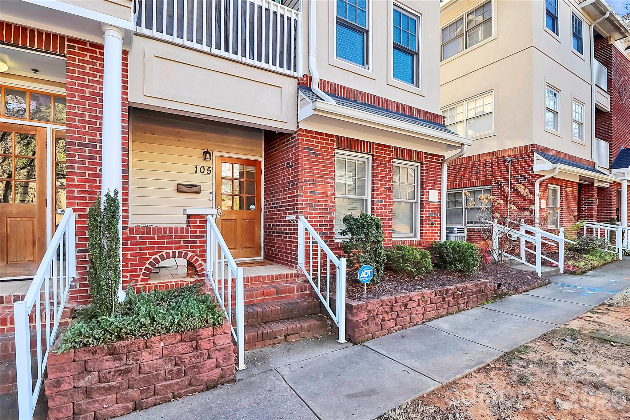 105 S Summit Avenue Charlotte NC 28208