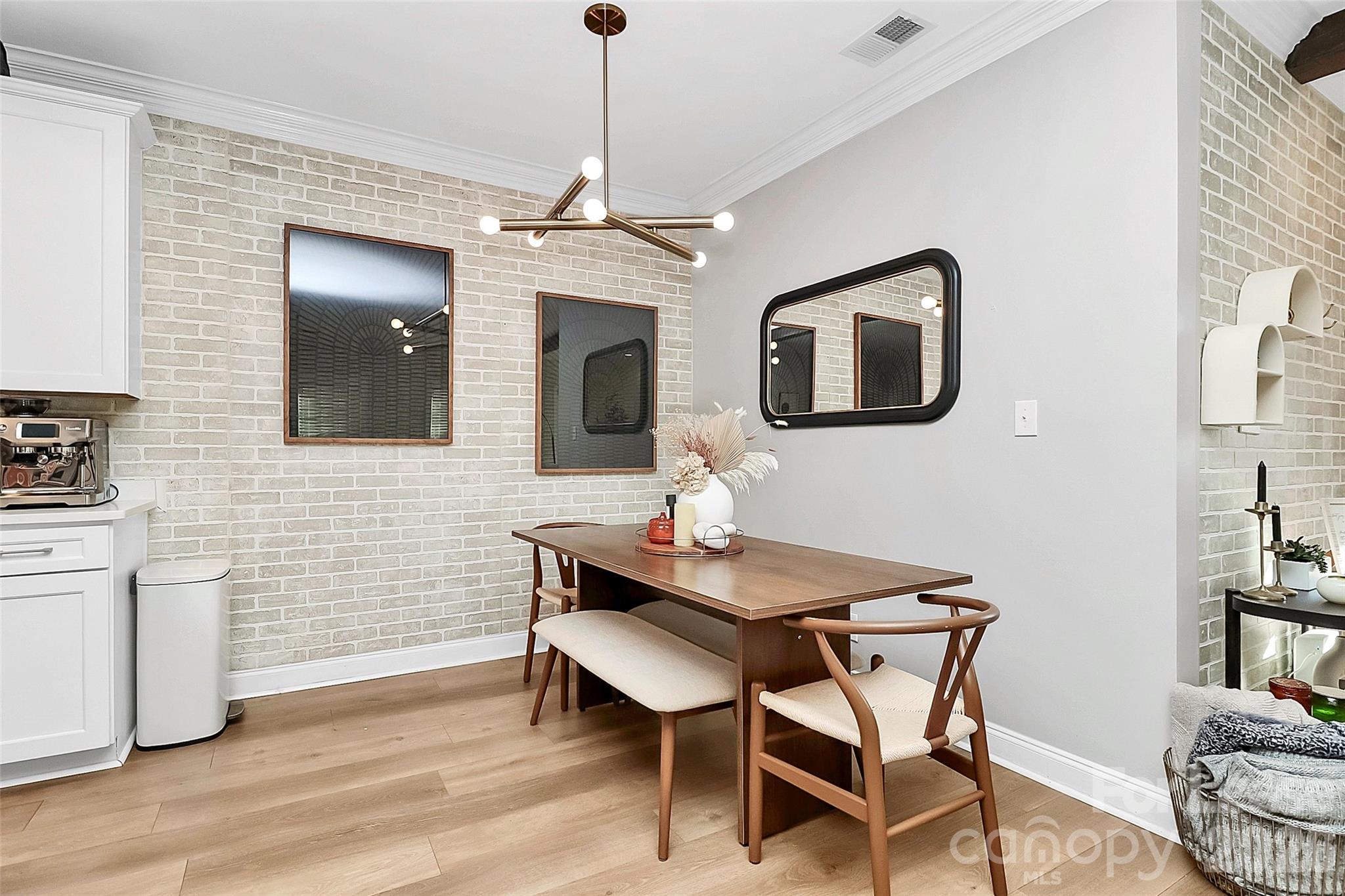 105 S Summit Avenue Charlotte NC 28208