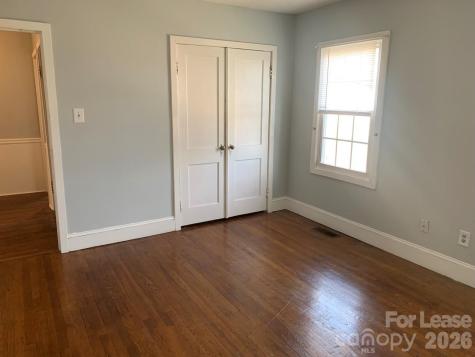 544 N Center Street Statesville NC 28677
