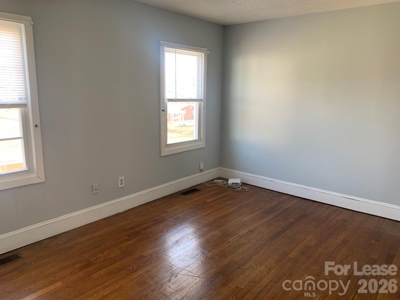 544 N Center Street Statesville NC 28677
