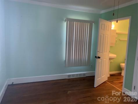 544 N Center Street Statesville NC 28677