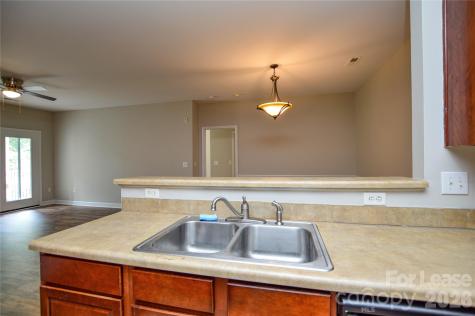 9823 Hyde Glen Court Charlotte NC 28262