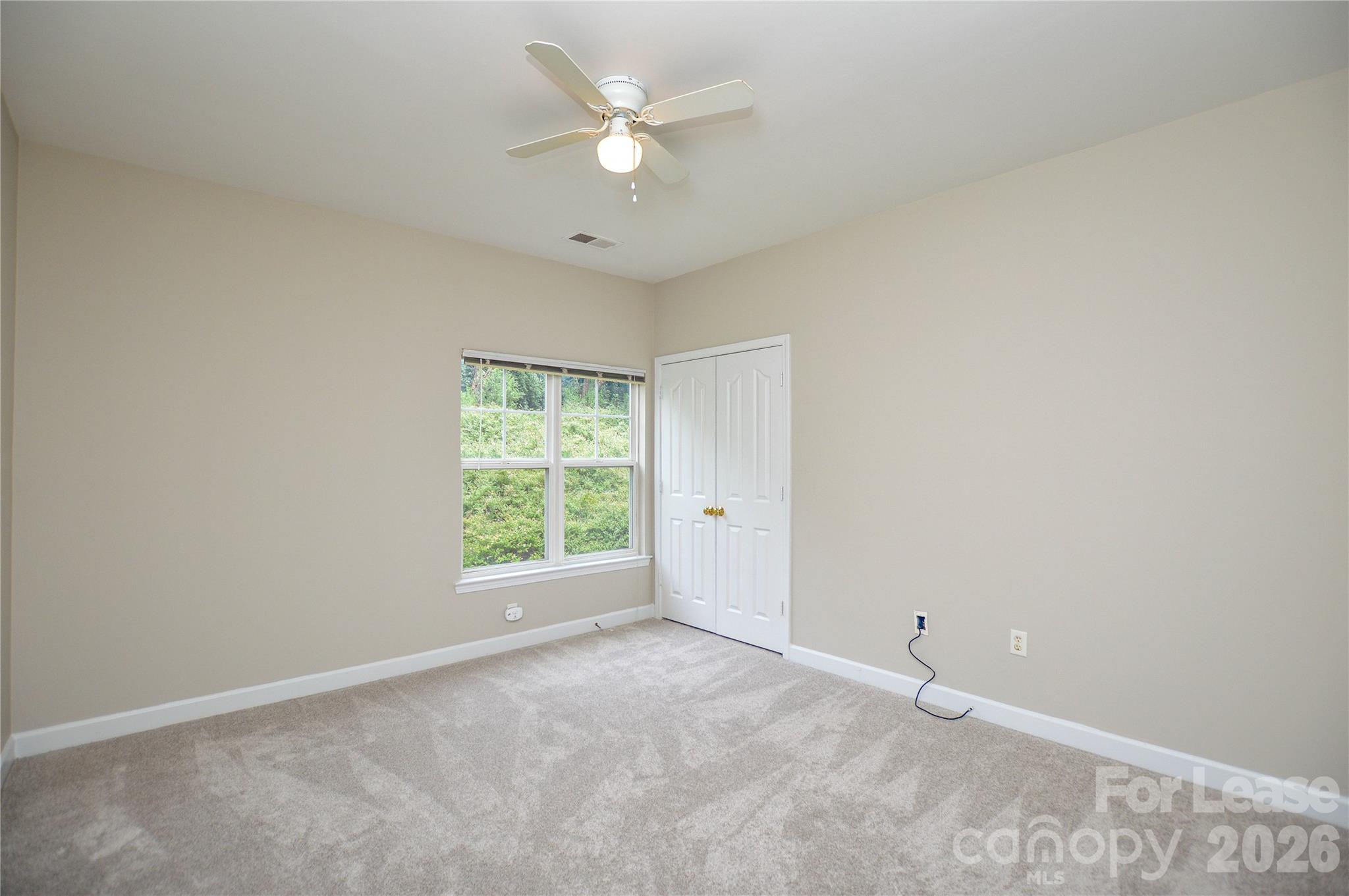 9823 Hyde Glen Court Charlotte NC 28262