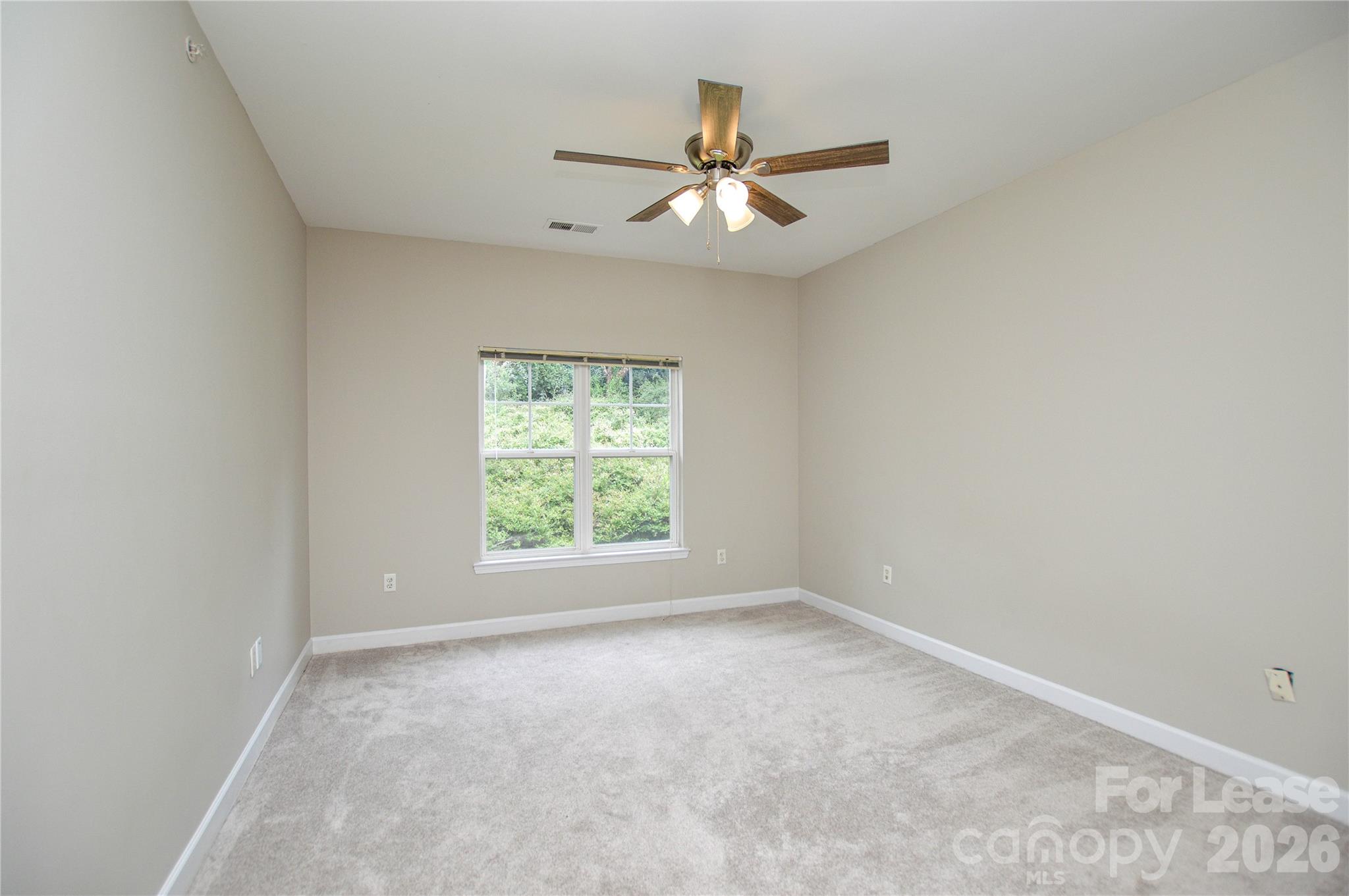 9823 Hyde Glen Court Charlotte NC 28262