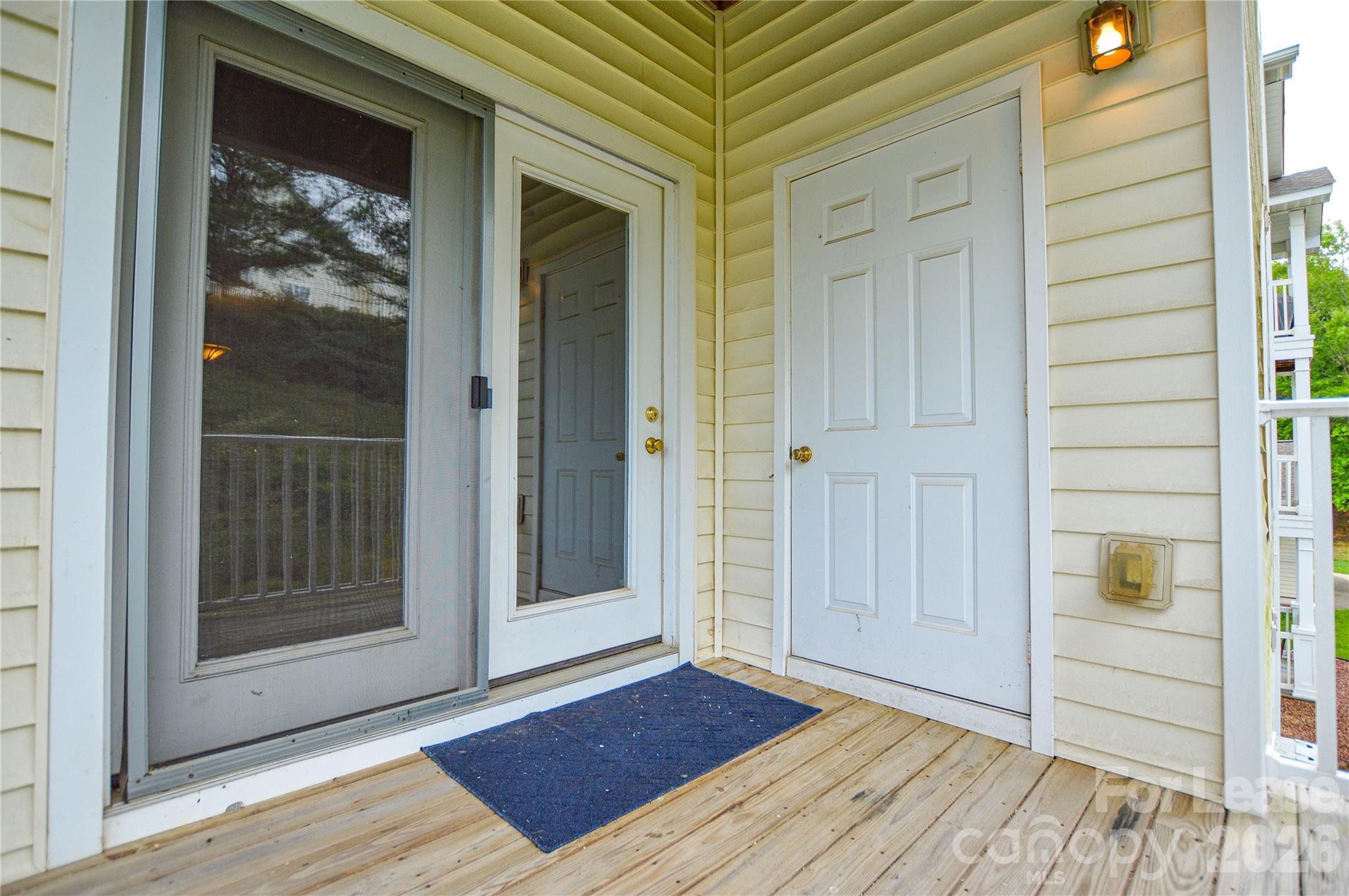 9823 Hyde Glen Court Charlotte NC 28262
