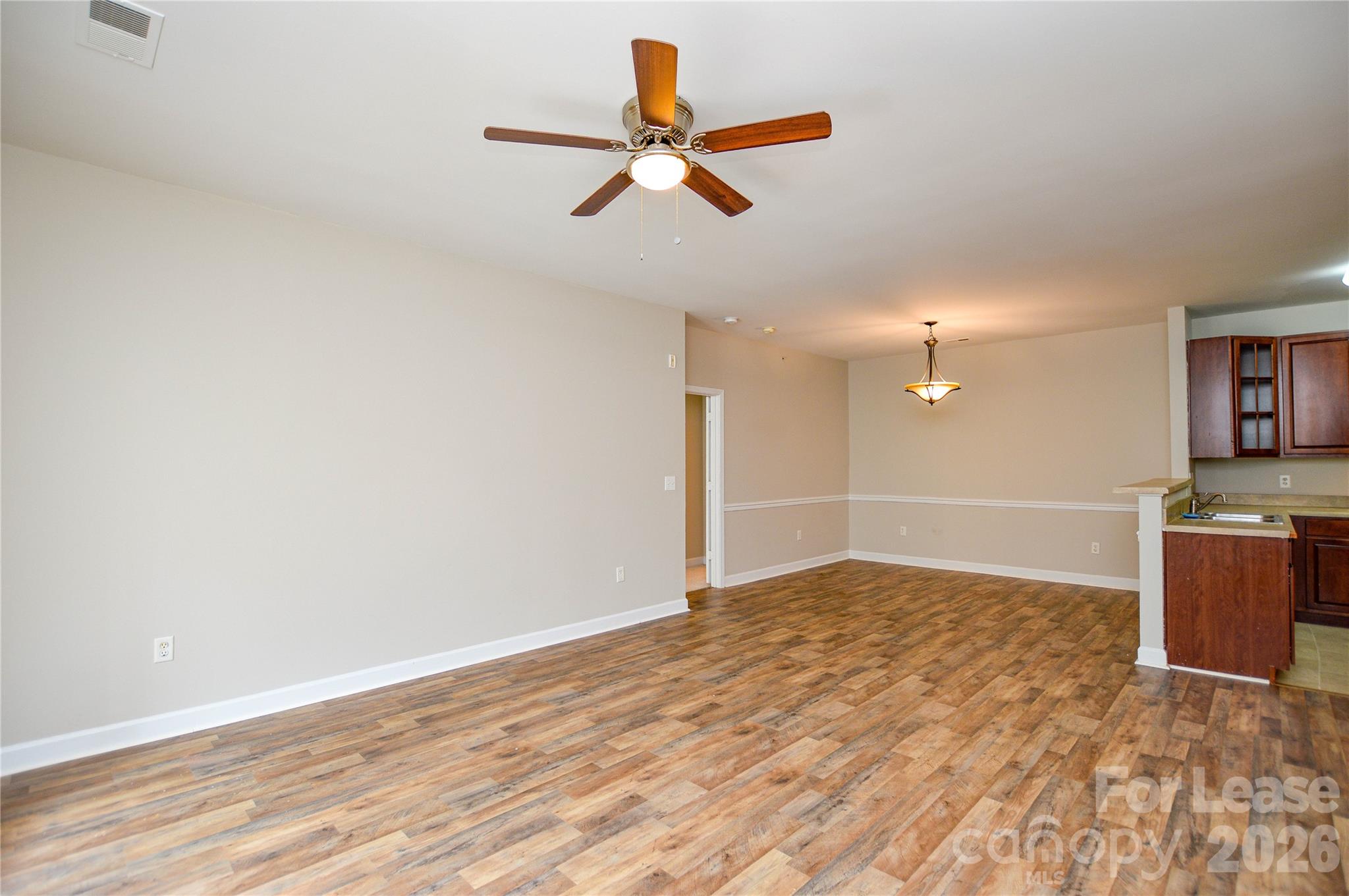 9823 Hyde Glen Court Charlotte NC 28262