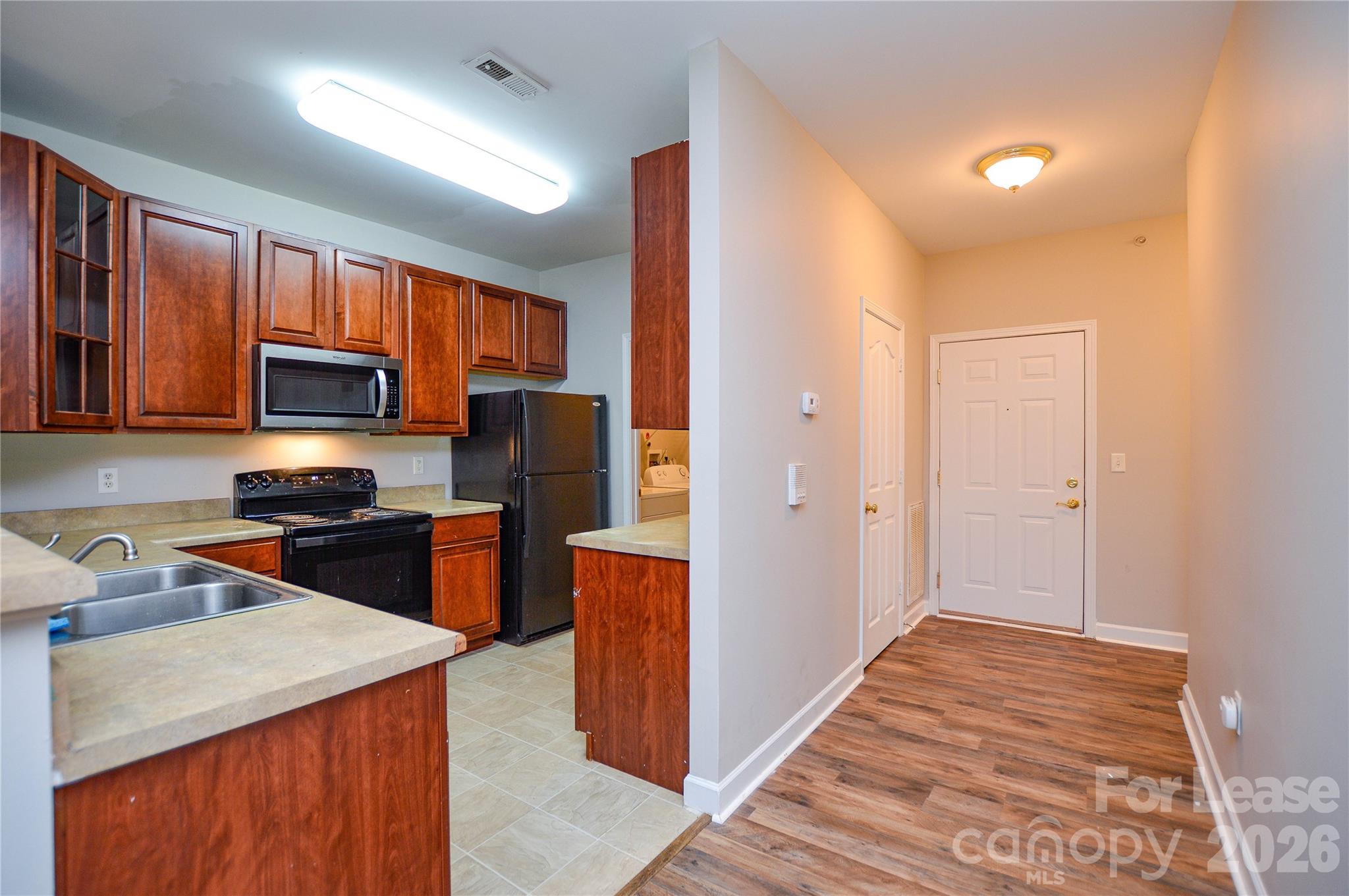 9823 Hyde Glen Court Charlotte NC 28262