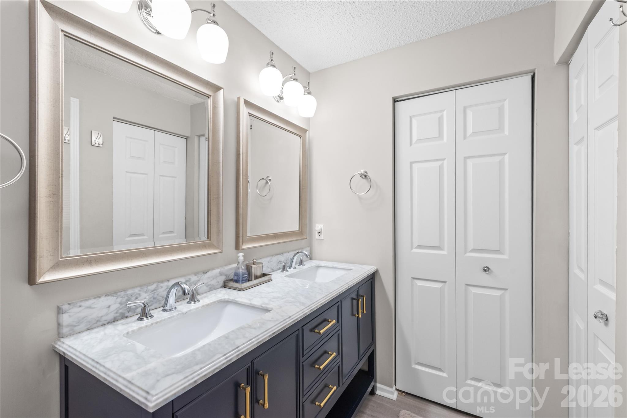 2510 Cranbrook Lane Charlotte NC 28207