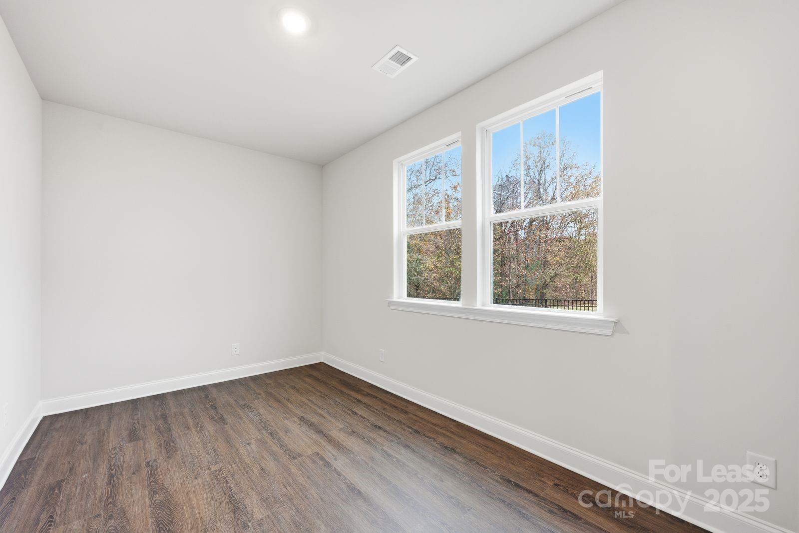 11003 Valkyrie Lane Charlotte NC 28214