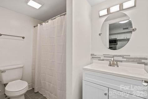 604 E Iredell Avenue Mooresville NC 28115