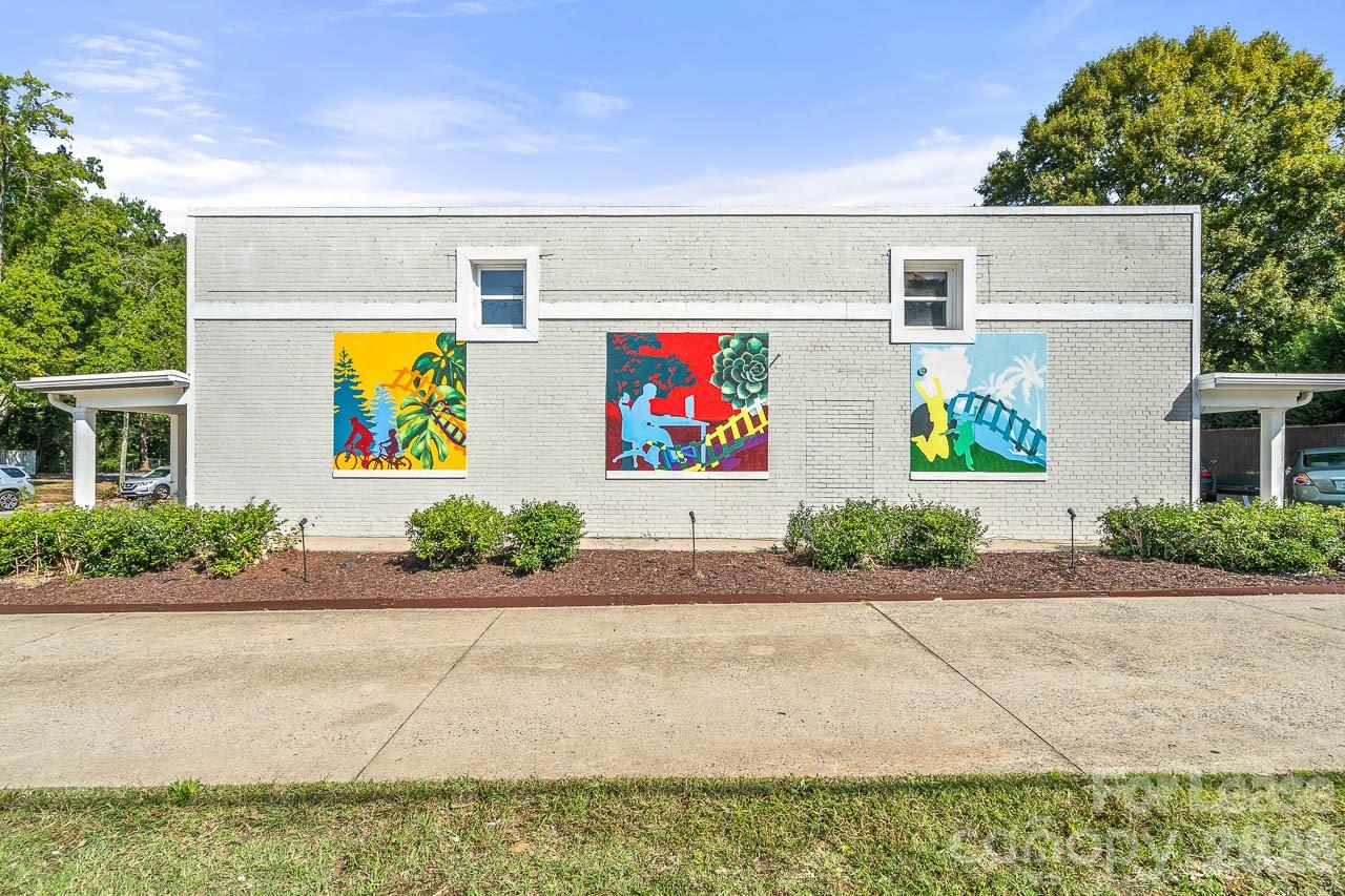 604 E Iredell Avenue Mooresville NC 28115